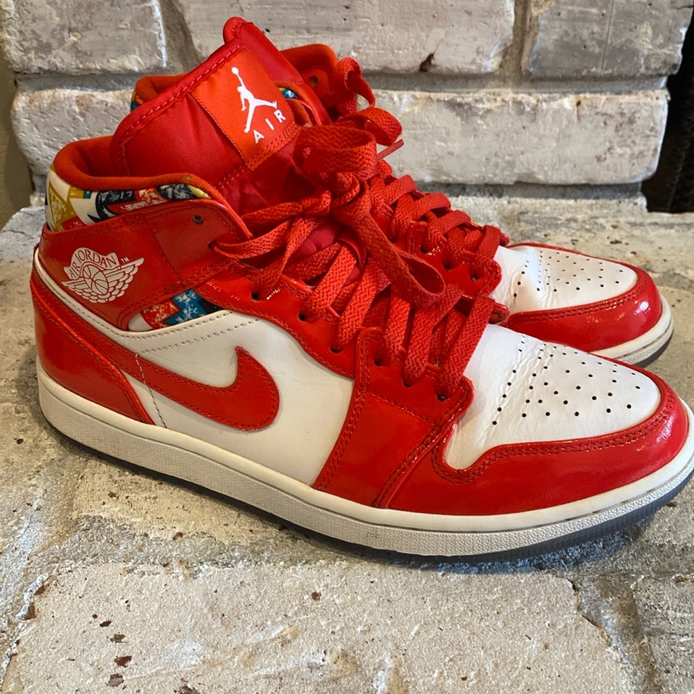 Barcelona Jordan 1 Mid GS Red White size 9